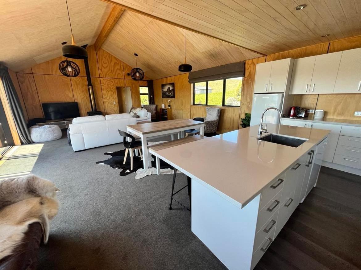 Wayfarers Lodge Lake Tekapo Exterior photo