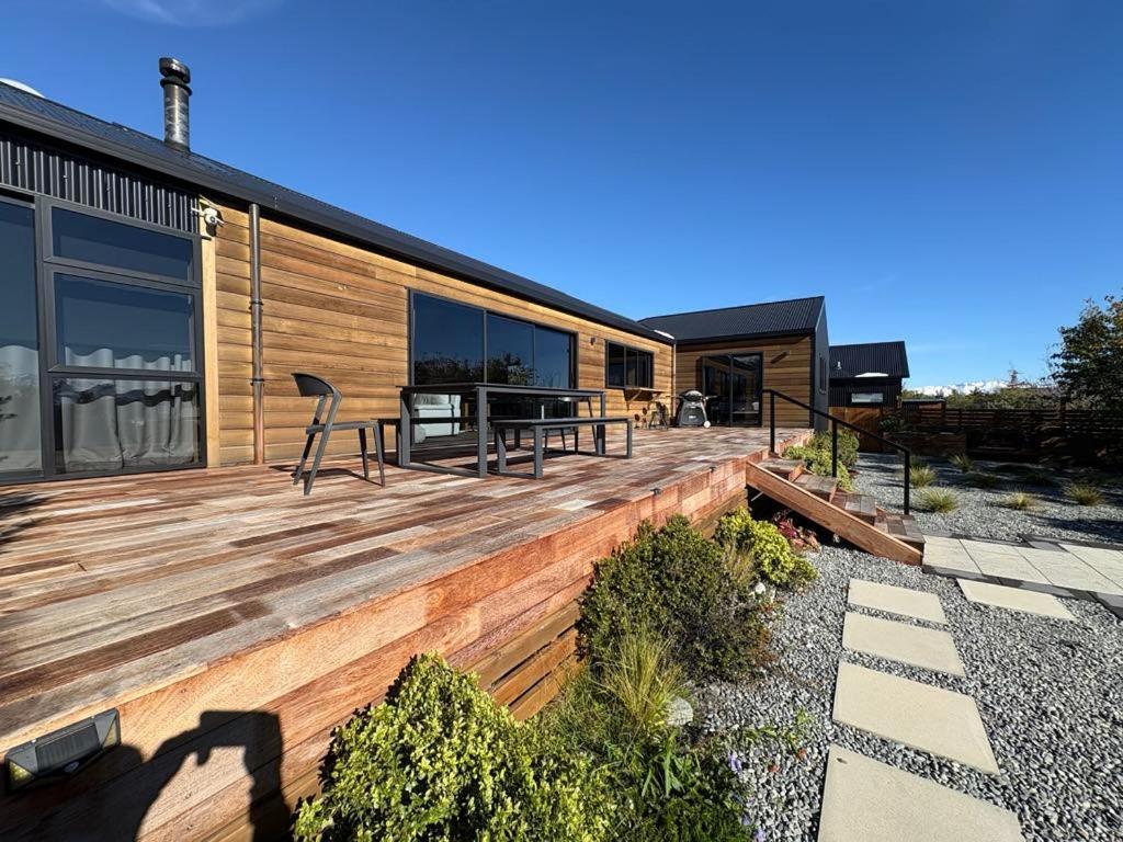 Wayfarers Lodge Lake Tekapo Exterior photo